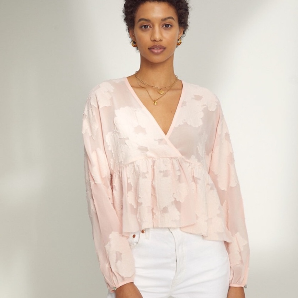 Aritzia Wilfred Blush Peplum Blouse
